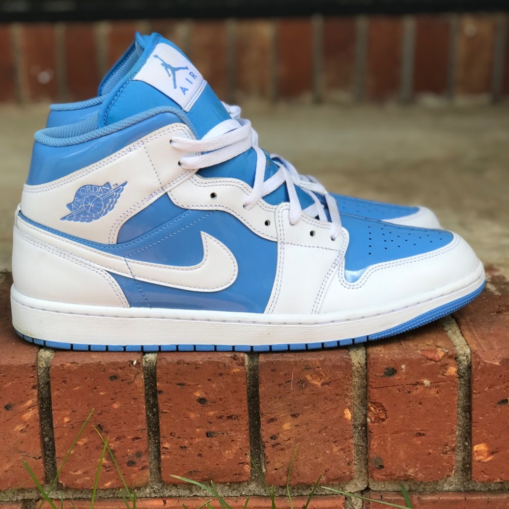 Air Jordan 1 Mid Legend Blue Size 13